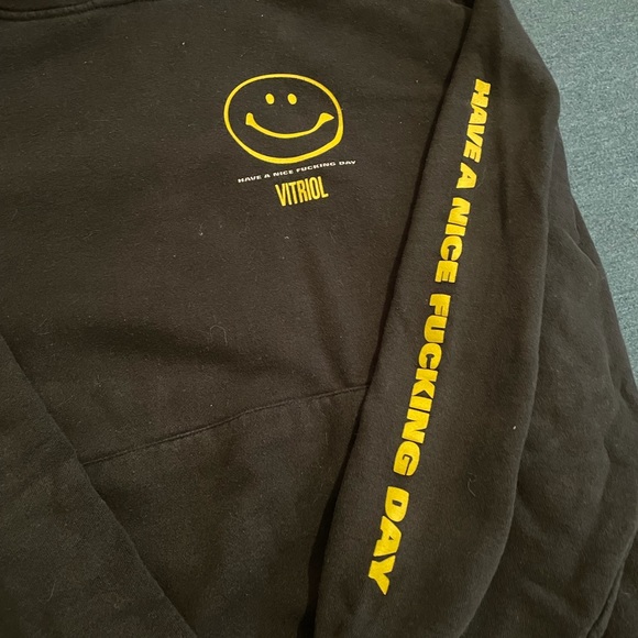 Vitriol black hoodie - Picture 2 of 4